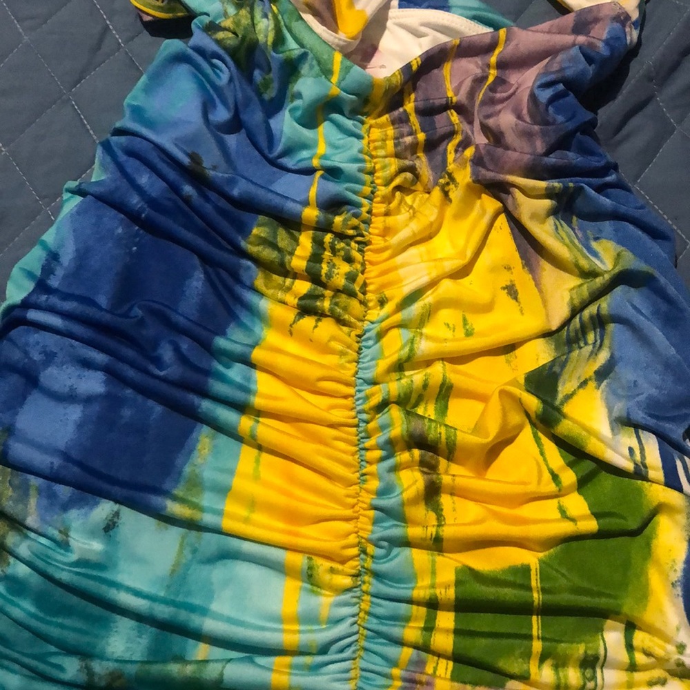 Dress - Picture 2 of 3
